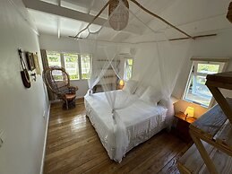 Le Coconut Lodge