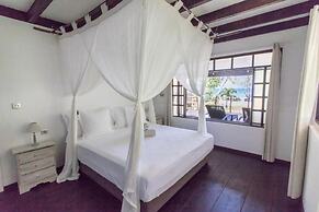 Le Coconut Lodge