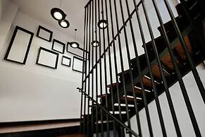 Three Sukhumvit Hotel