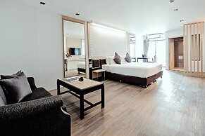 Three Sukhumvit Hotel