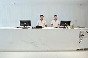 Three Sukhumvit Hotel