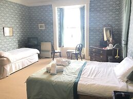 Cannon House Hotel
