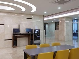 Osong H Hotel Sejong City