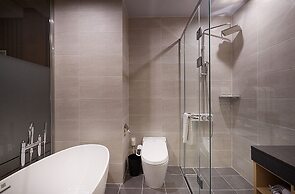 Osong H Hotel Sejong City