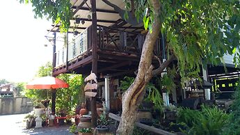 Ayutthaya Antique Homestay