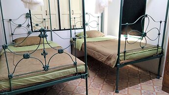 Ayutthaya Antique Homestay