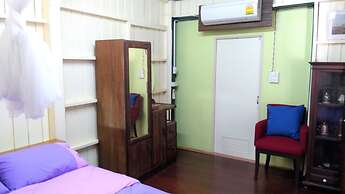 Ayutthaya Antique Homestay