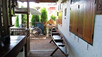 Ayutthaya Antique Homestay