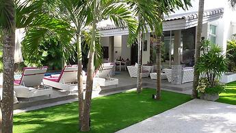 Tropicale Villa