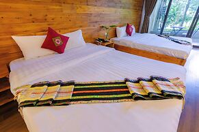Sapa Village Hotel