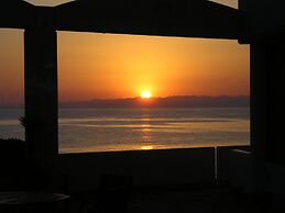 Tabinoyado Ushionoakari Geiboso