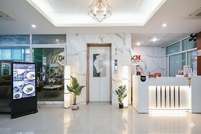 SCN City Hotel