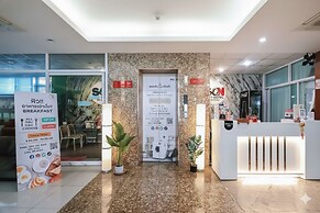 SCN City Hotel