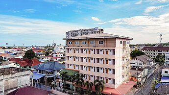 SCN City Hotel
