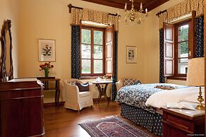 The Chatzigaki Manor