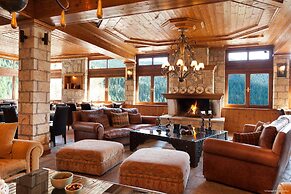 The Chatzigaki Manor