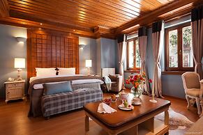 The Chatzigaki Manor