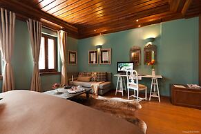 The Chatzigaki Manor