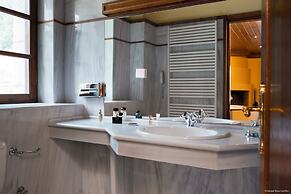 The Chatzigaki Manor