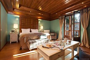 The Chatzigaki Manor