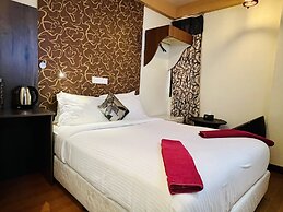 Turquoise Residence by UI