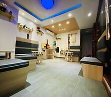 Turquoise Residence by UI