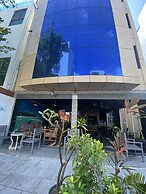 Turquoise Residence by UI