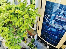 Turquoise Residence by UI