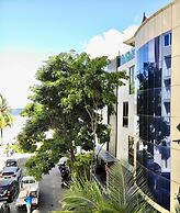 Turquoise Residence by UI