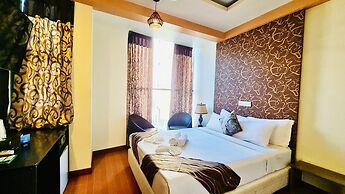 Turquoise Residence by UI