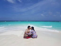 Turquoise Residence by UI