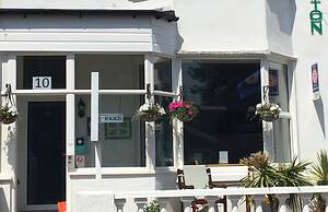 Carrington Guest House B&B