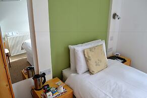 Carrington Guest House B&B