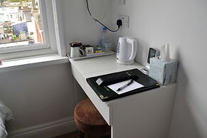 Carrington Guest House B&B