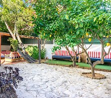 Roaz de Bandeira House