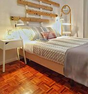 Roaz de Bandeira House