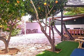 Roaz de Bandeira House