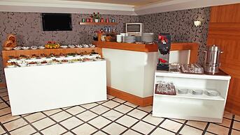 Grand Zeybek Hotel