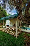 S3 Seahorse Beach Club & Hotel