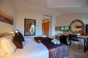 S3 Seahorse Beach Club & Hotel