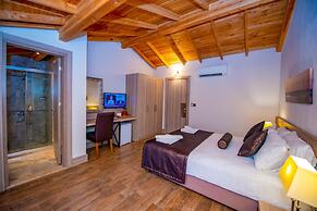 S3 Seahorse Beach Club & Hotel