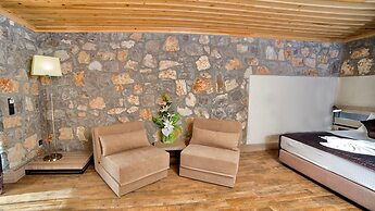 S3 Seahorse Beach Club & Hotel