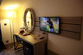 S3 Seahorse Beach Club & Hotel