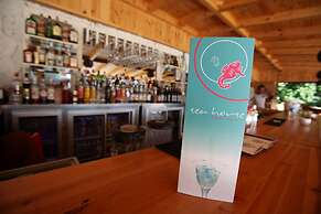 S3 Seahorse Beach Club & Hotel