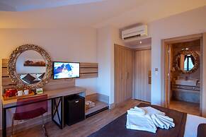 S3 Seahorse Beach Club & Hotel