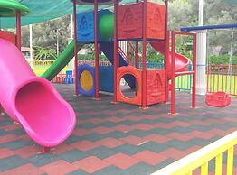 S3 Seahorse Beach Club & Hotel