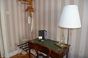 Lilla Hotellet Bed and Breakfast i Alingsås