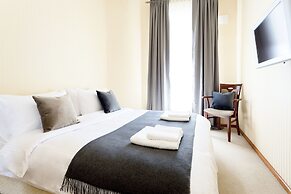 Vilnius Apartments & Suites - Town Hall