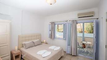 Erato Apartments