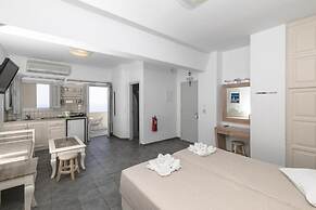 Erato Apartments